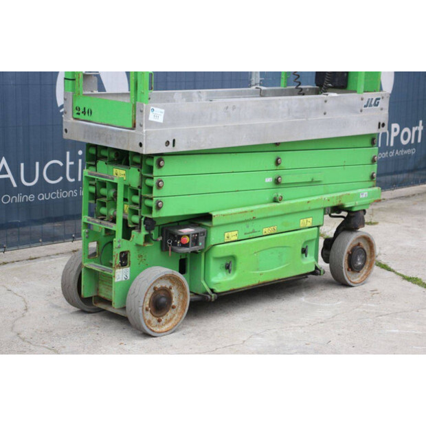 2012 جيه ال جي 2630ES-46503463