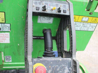 2012-jlg-2630es-1441501-46503474