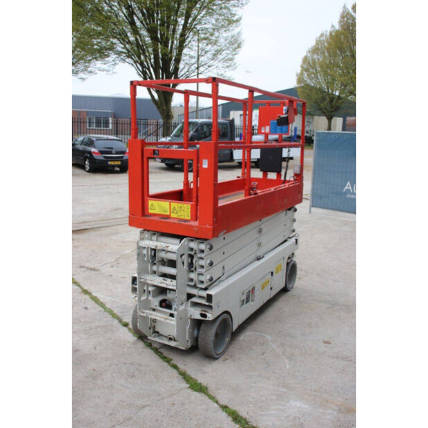 2012 Genie GS2632-46503485