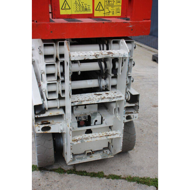 2012 Genie GS2632-46503494