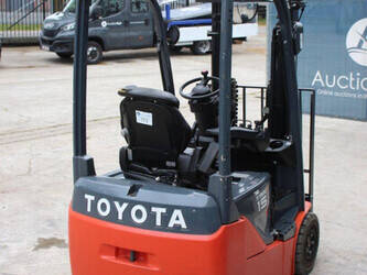 2018-toyota-8fbe15t-1441503-46503510