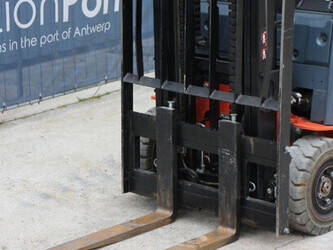 2018-toyota-8fbe15t-1441503-46503514