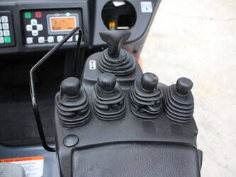 2018-toyota-8fbe15t-1441503-46503530