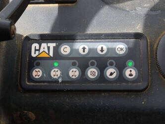 2009-caterpillar-th337-46503753