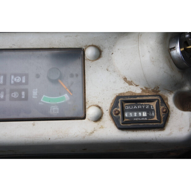 2008 IHI 35N2-46504000