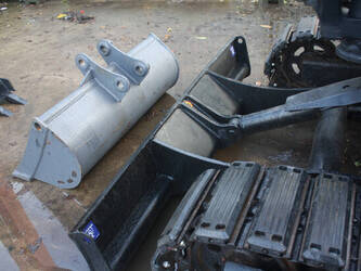 2013-yanmar-vio40-5b-1441527-46504035