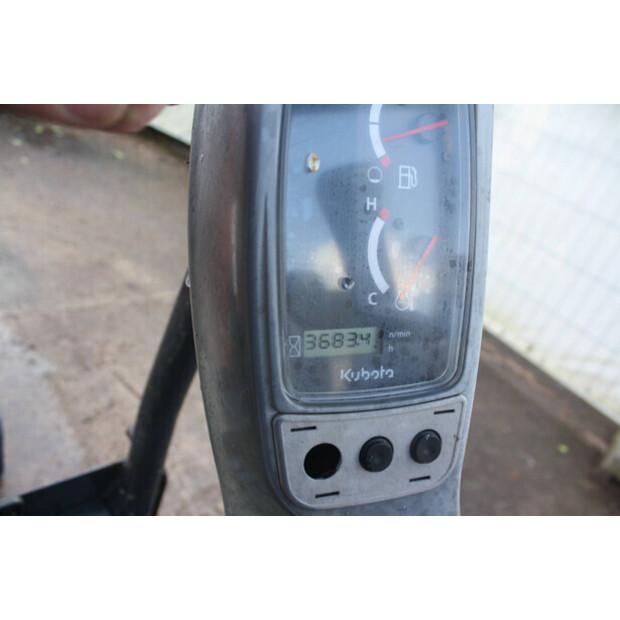 2014 KUBOTA KX015-4-46504110