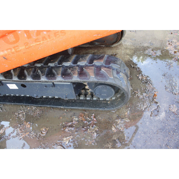 2014 KUBOTA KX015-4-46504118