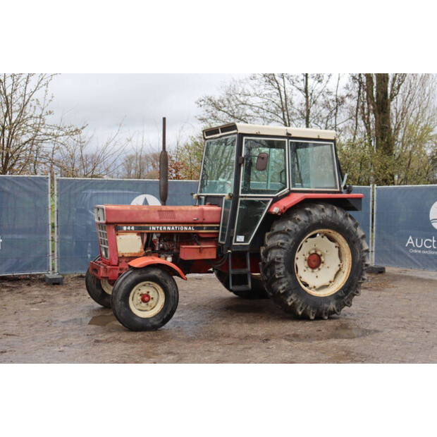 International 844-46504156