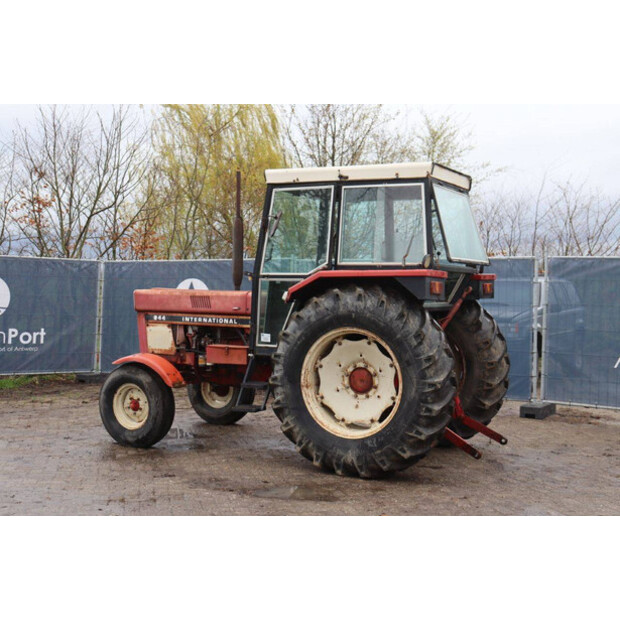 International 844-46504158