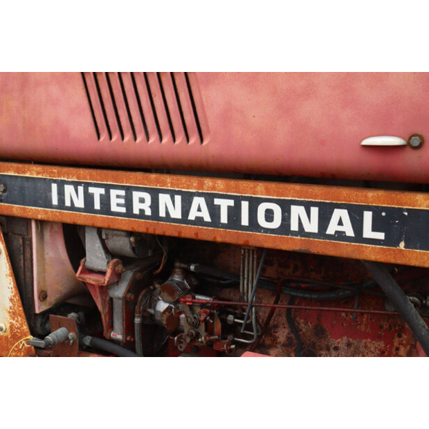 International 844-46504168