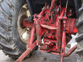 international-844-46504176