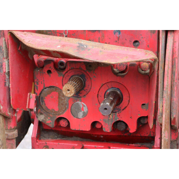 International 844-46504177