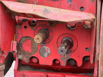 international-844-46504177