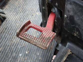 international-844-46504182