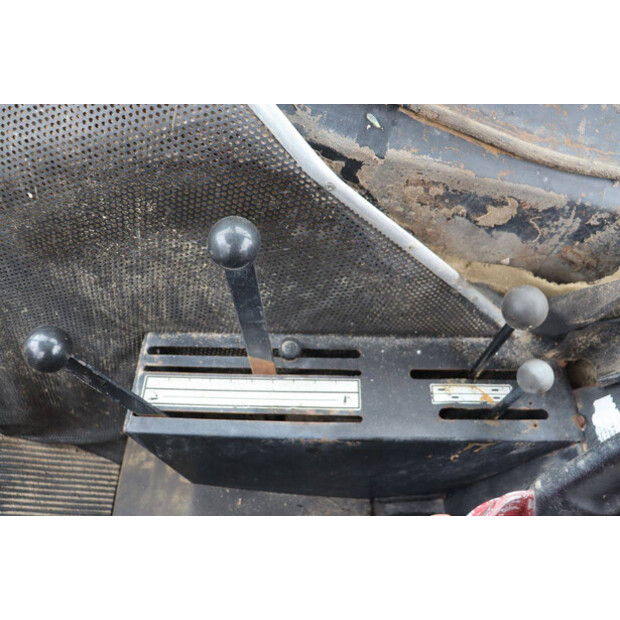 International 844-46504183