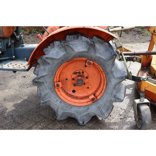 KUBOTA B7001-46504277
