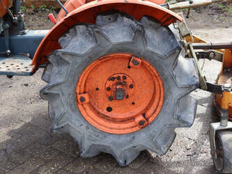 kubota-b7001-1441536-46504277