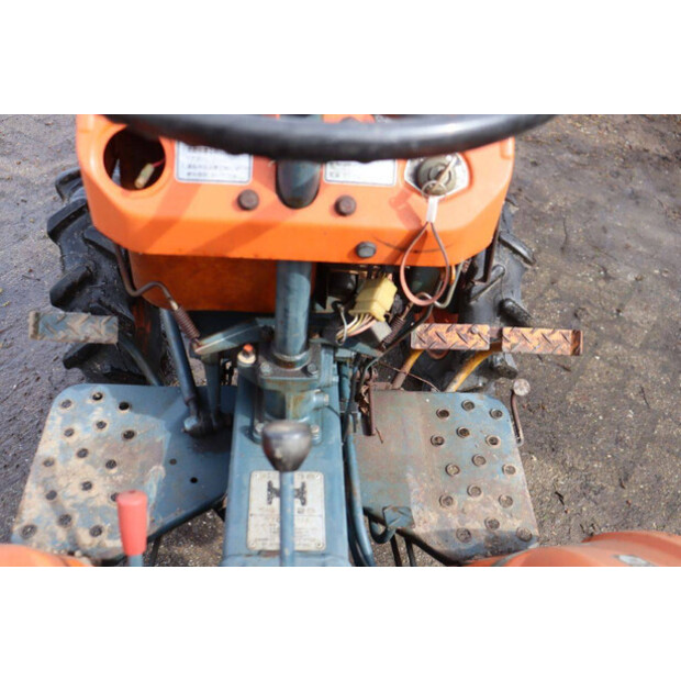 KUBOTA B7001-46504287