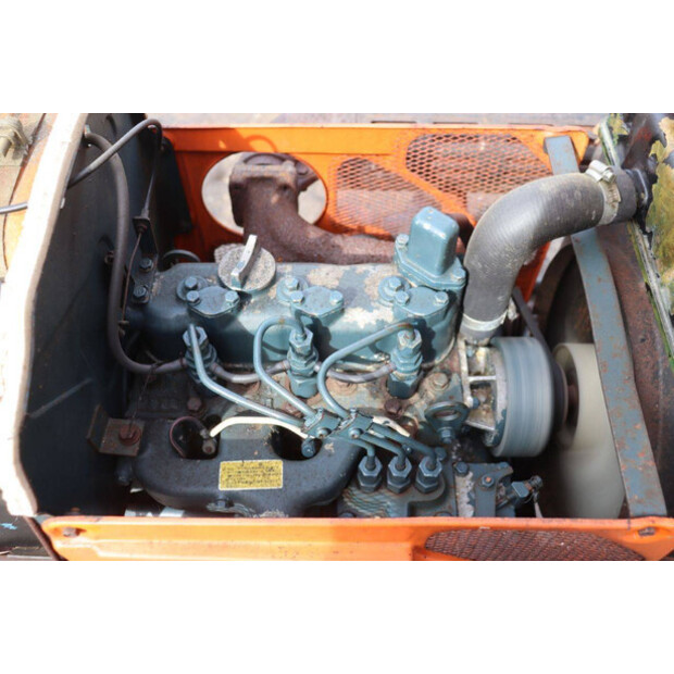 KUBOTA B7001-46504294