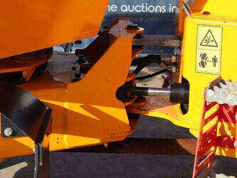 2023-thwaites-mach-2080-46504312