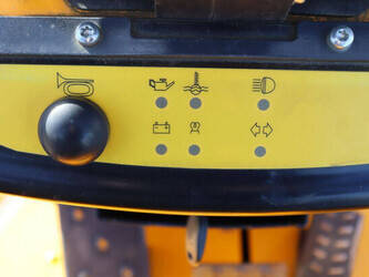 2023-thwaites-mach-2080-46504329