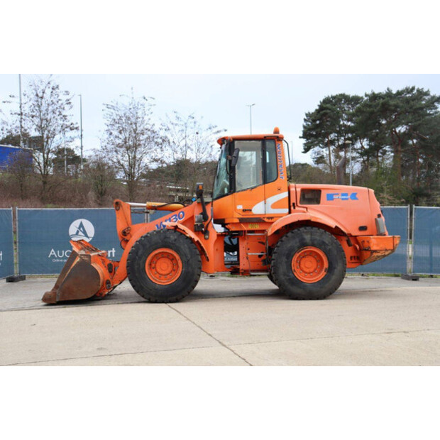 2004 Fiat Kobelco W131-46504511