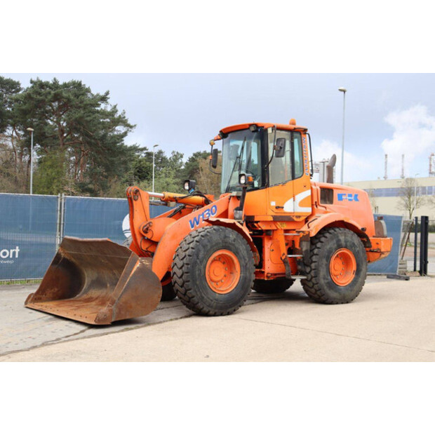 2004 Fiat Kobelco W131-46504518