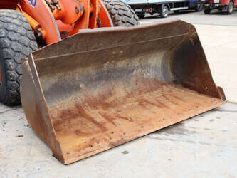 2004-fiat-kobelco-w131-46504521