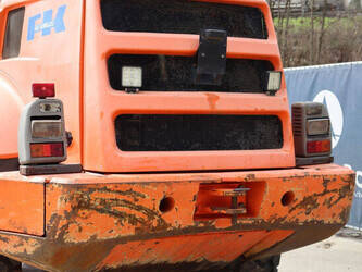 2004-fiat-kobelco-w131-46504533