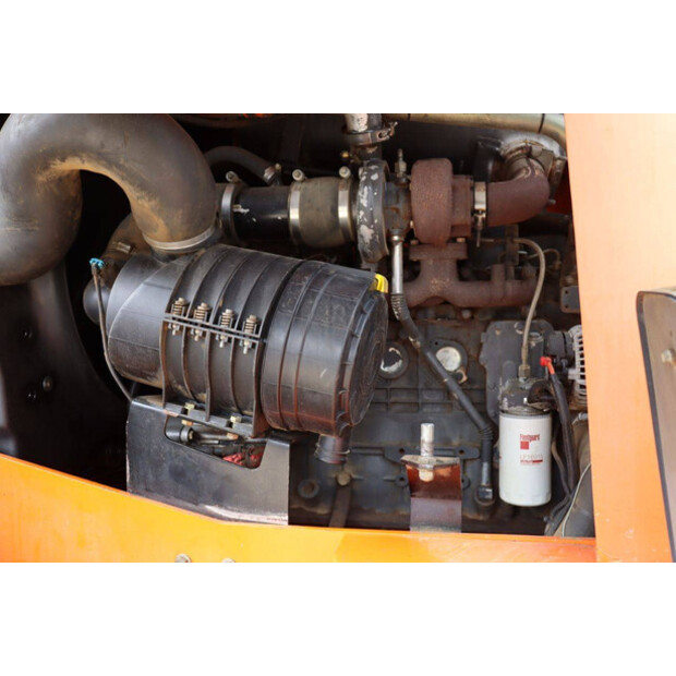 2004 Fiat Kobelco W131-46504536