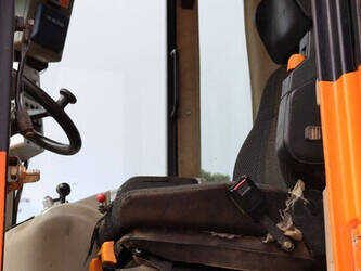 2004-fiat-kobelco-w131-46504537