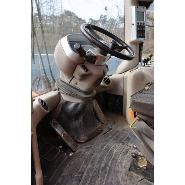 2004 Fiat Kobelco W131-46504539