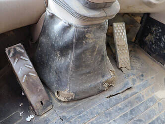 2004-fiat-kobelco-w131-46504541