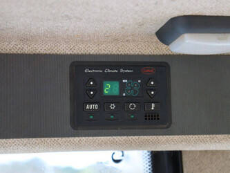 2004-fiat-kobelco-w131-46504553