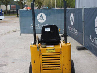 2013-gebr-knikmops-90-46504566