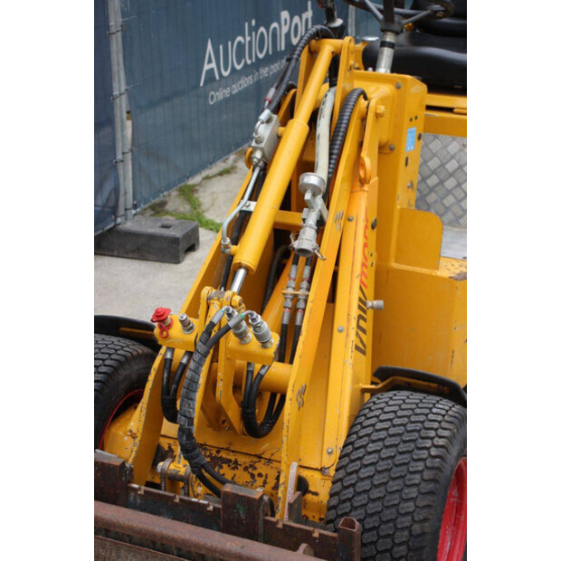 2013 جي بي آر Knikmops 90-46504572