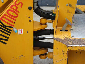 2013-gebr-knikmops-90-46504577