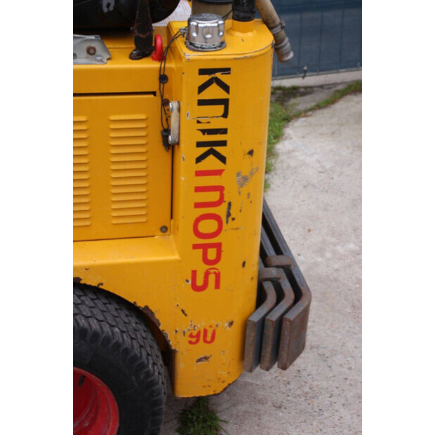 2013 جي بي آر Knikmops 90-46504578