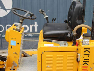 2013-gebr-knikmops-90-46504586