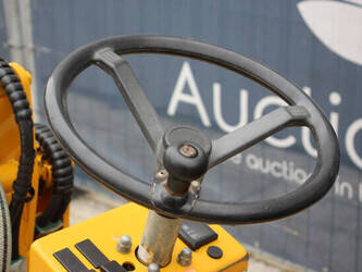 2013-gebr-knikmops-90-46504588