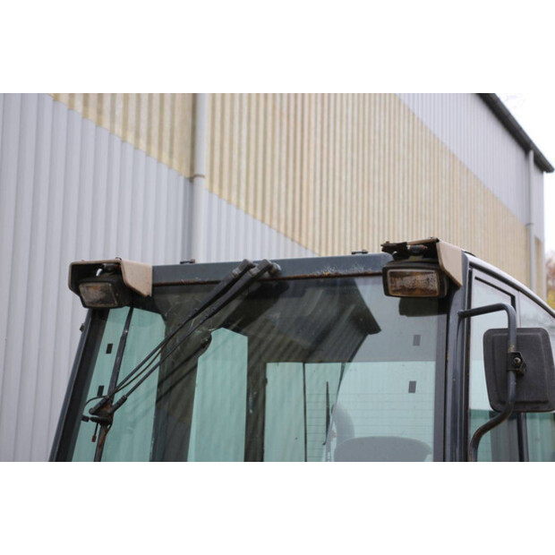 2001 احلامن AZ85-46504641