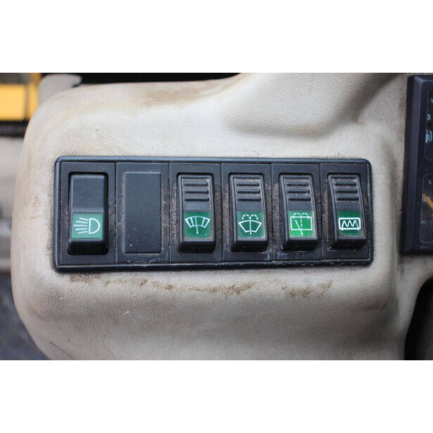 2001 احلامن AZ85-46504660