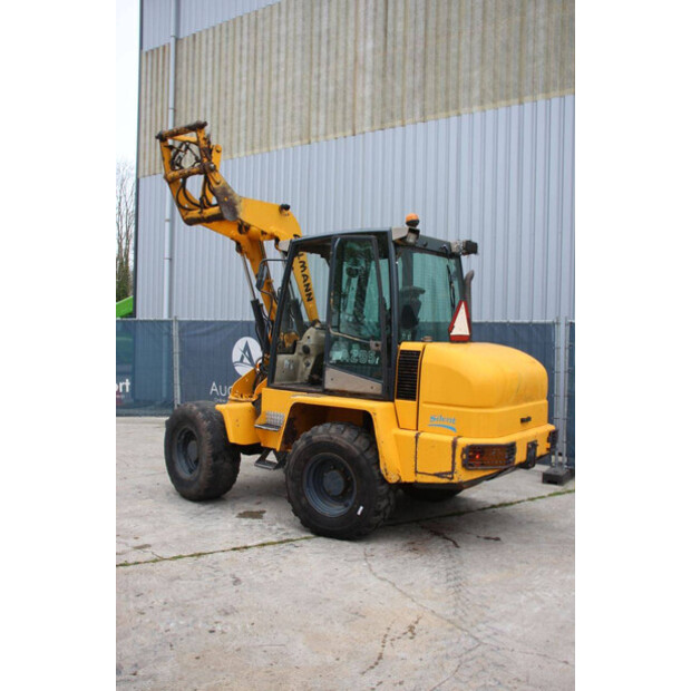 2001 احلامن AZ85-46504663