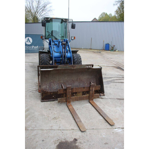 2005 ليبهير L507-46504671