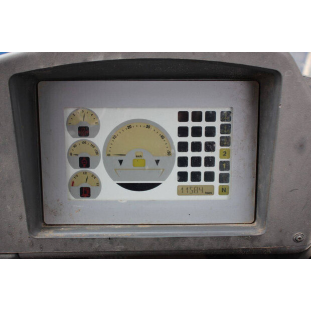 2005 ليبهير L507-46504696