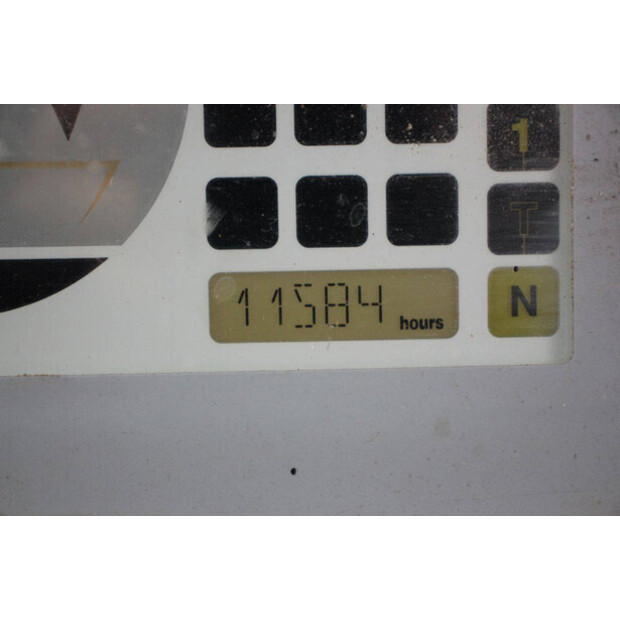 2005 ليبهير L507-46504697