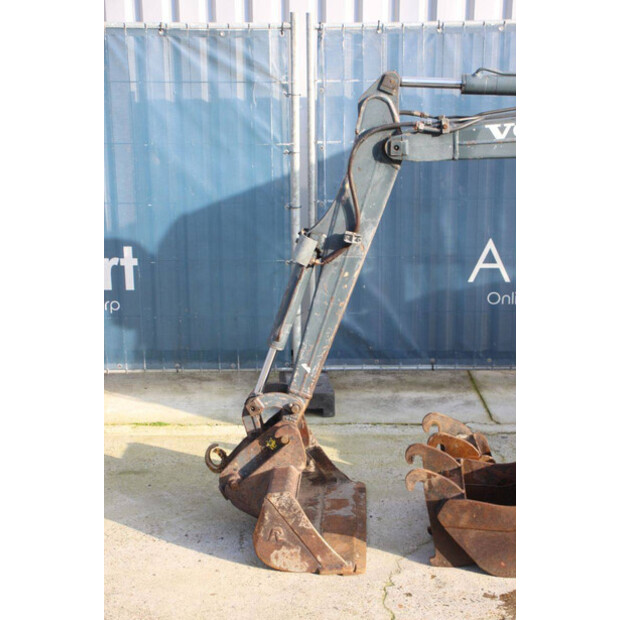 2006 فولفو EC15B XTV-46504740