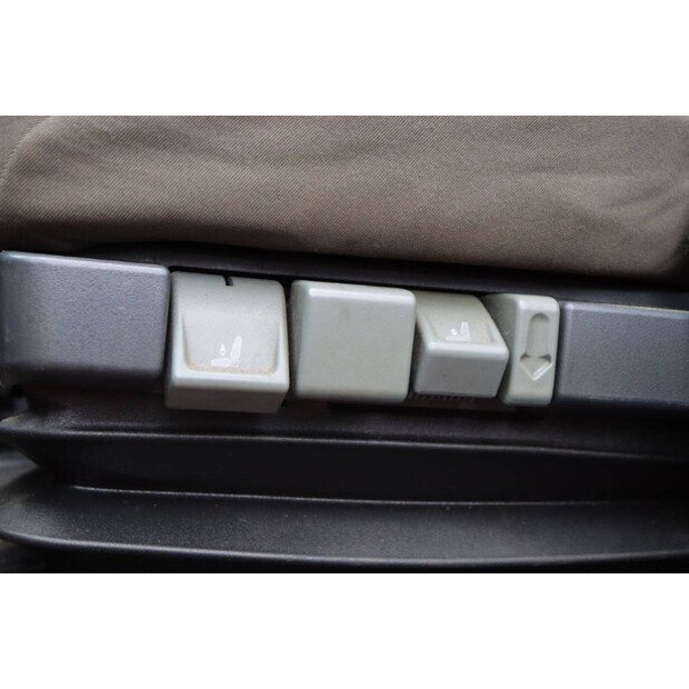 Renault 380 Premium DXi-46504814