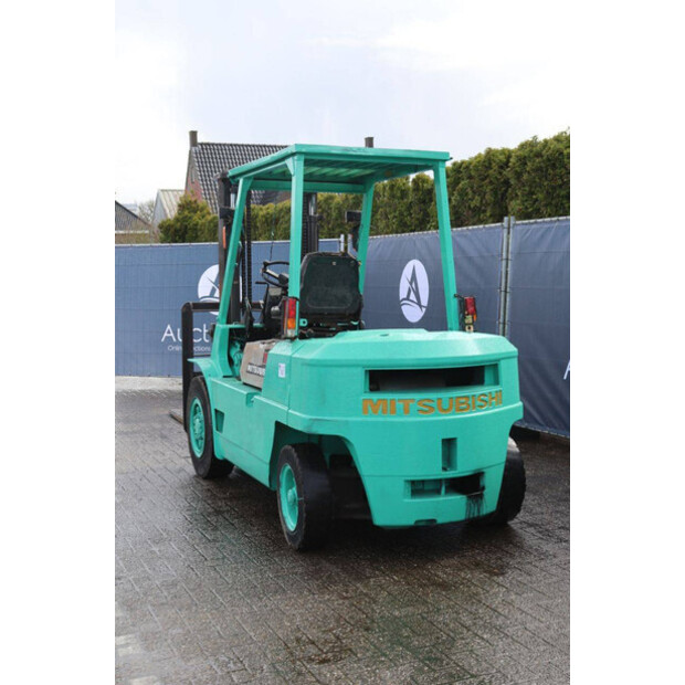 MITSUBISHI FD35-46504866